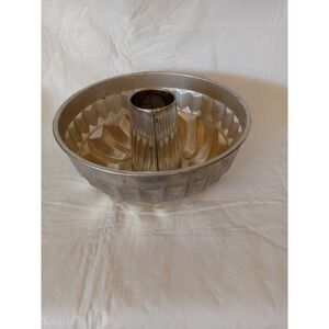 Vintage Kaiser Aluminum Bundt Cake Pan Made in W Germany Fluted Geometric Design